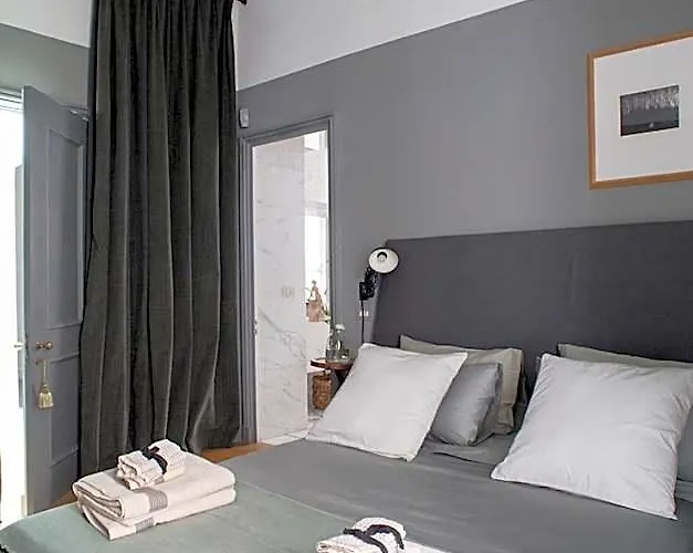 Ninu Centro Storico Hotel